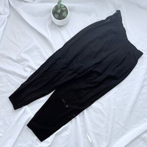 Anne Klein Women’s Black Tapered Dress Pants, size 8
